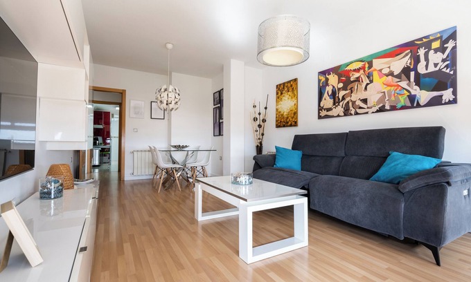 Estacion de Chinchilla Apartment | Levante Apartment in Chinchilla - Albacete. Bright, peaceful, and with views