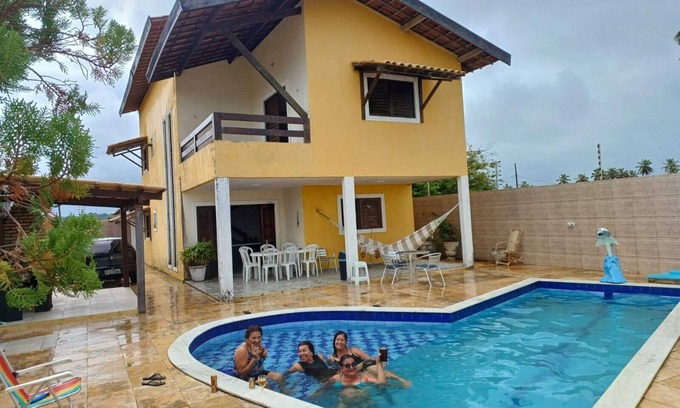 Thelpa House | Leve toda a sua família a este ótimo lugar com muito espaço para se divertir. nn