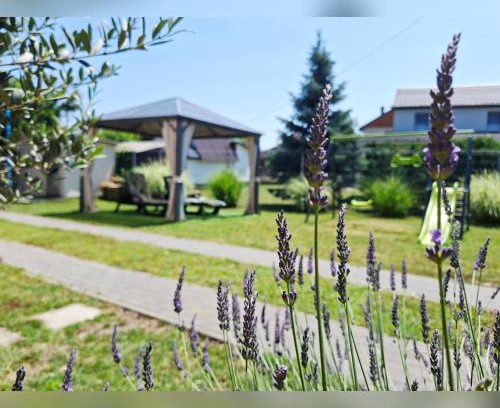 Hajdunanas House | Levendula Vendégház