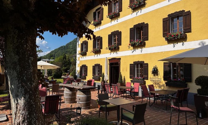 Nussdorf am Attersee Hotel | Lexenhof