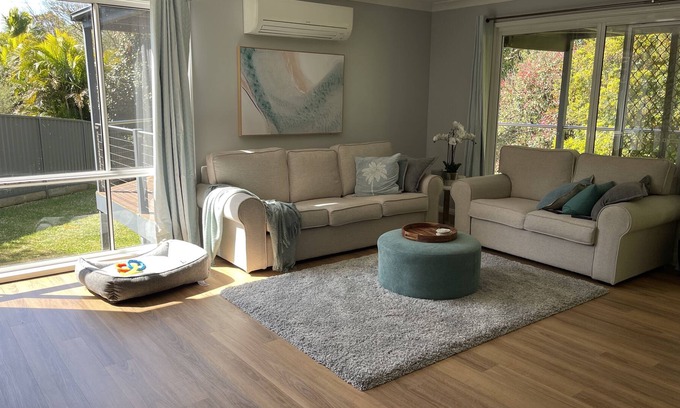 Macquarie Hills House | Light and roomy, home away from home