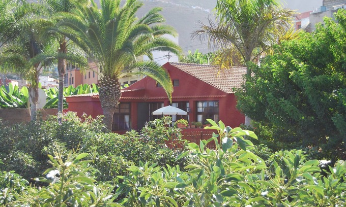 Las Cuevas Cottage | Light-flooded country house with WiFi connection * Last minute offer *