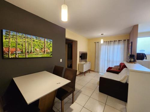 Itacolomi Apartment | Lindo Apt com Piscina Piçarras 8