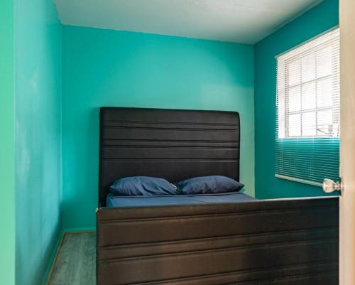 Fort Myers Apartment | Linhart 2668 Place with 1 bedroom and 1 bathroom