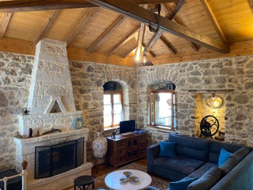 Keramia House | Lithèa House