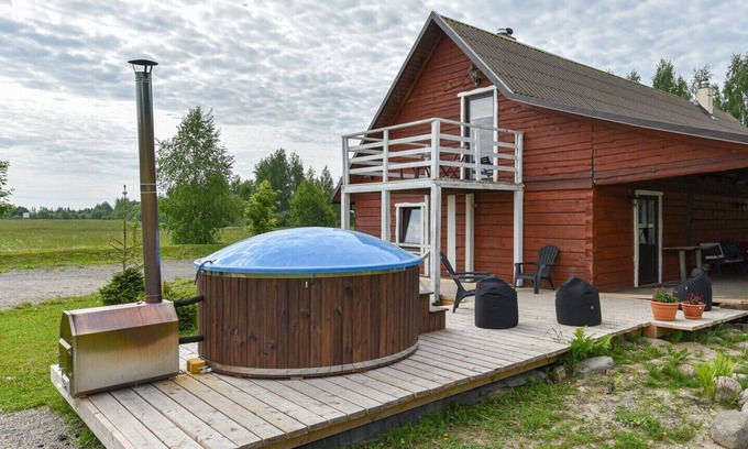 Lankupiai Villa | Lithuanian rustic Villa with sauna, lake and total privacy surrounded by nature