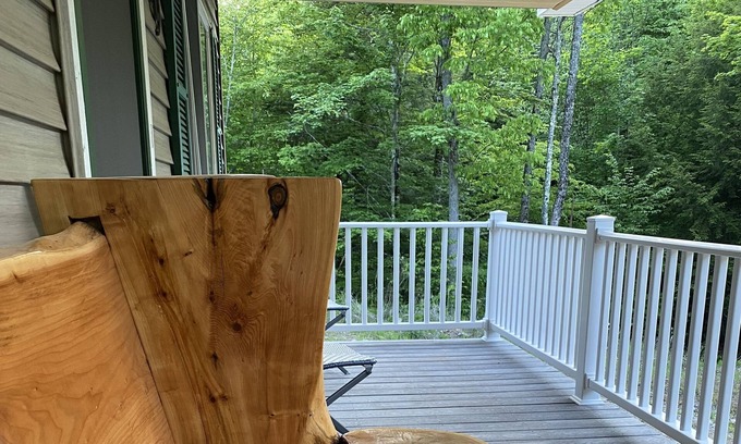 Colton Cabin | Little Cabin in the Woods is a sweet get away.