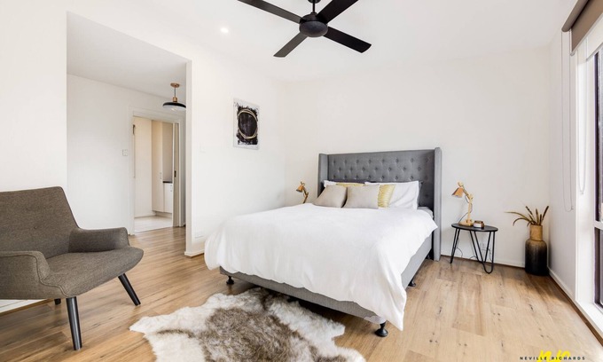 Portarlington House | Little Gem in Heart of Portarlington