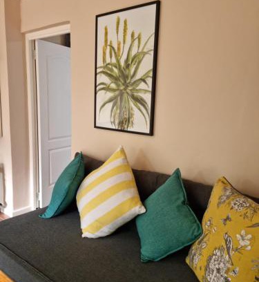 Nelson Mandela Bay Ski Chalet | Little Louisa