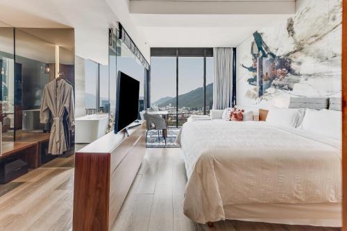 Monterrey Hotel | Live Aqua Monterrey