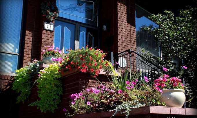 Humber Summit House | Live Like a Princess in Stunning Chalet-Style Home - YYZ