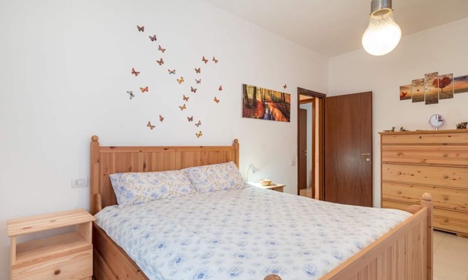 Crescenzago Apartment | Lizzy apartment Crescenzago
