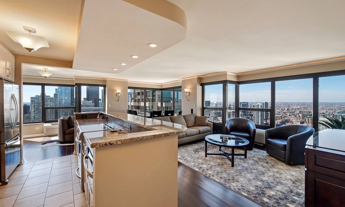 Near North Side Condo | LOCATION! 2b/2b Condo, 51st Floor AMAZING Views, Pool and other Amenities!