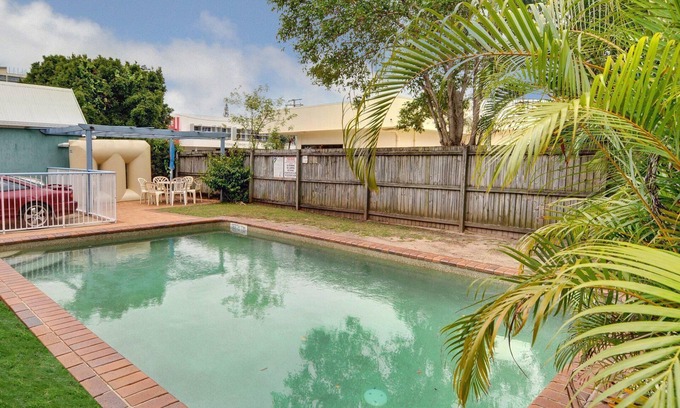 Mooloolaba Apartment | Location, location, location! for this 2 Bedroom apartment in the middle of everything