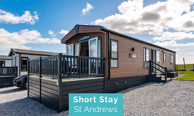 Strathkinness House | Lodge No 7 | St Andrews Lodge Park