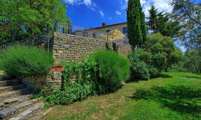 Greve in Chianti Apartment | Lodging in a Chianti Villa,pool,terrace for al fresco dining with Wi-Fi,barbecue