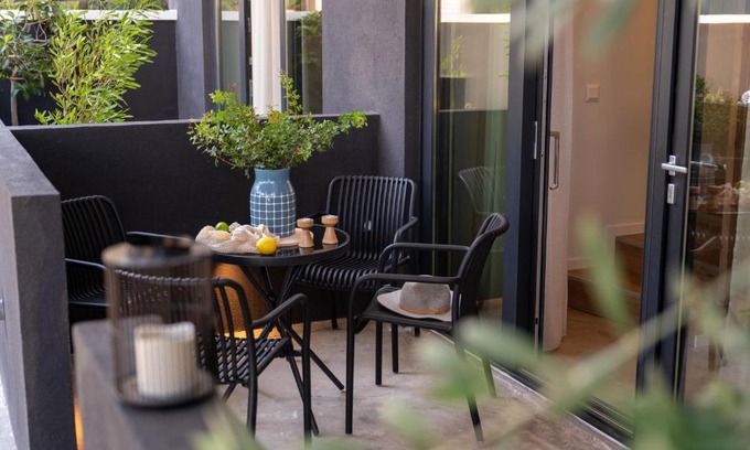 Spata-Artemida Apartment | Loft Studios