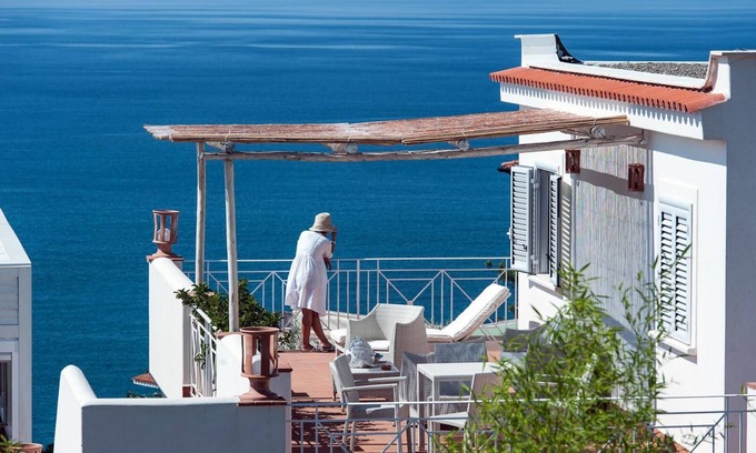 Villammare Apartment | Loggia Appartment with large sea view terrace and swimming pool