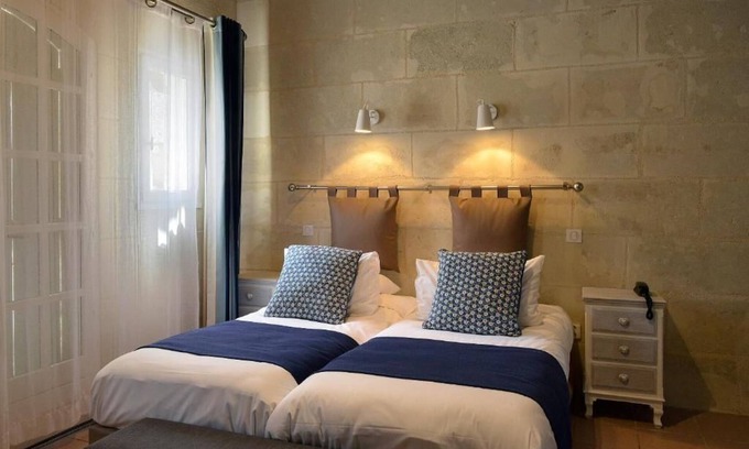 Villandry Hotel | Logis Auberge Le Colombien - Hôtel Restaurant