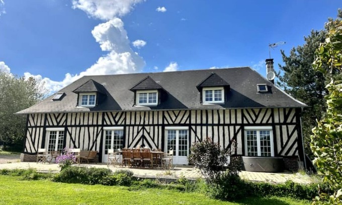 Fontaine-la-Louvet House | Longère Izïa - Calme et Confort Face aux Champs