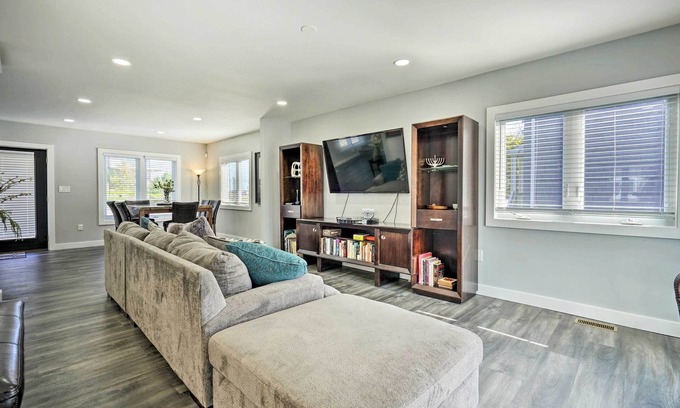 Long Branch Cottage | Long Branch Getaway: Grill, 1 Block to Beach!