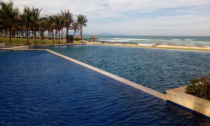 Cam Lam Villa | Long Hải Villas trong Wyndham garden Cam Ranh