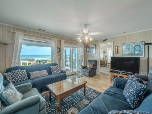 Topsail Beach House | Loony Dunes