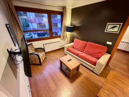 Felechosa Apartment | Lotila Flats Cuirgu