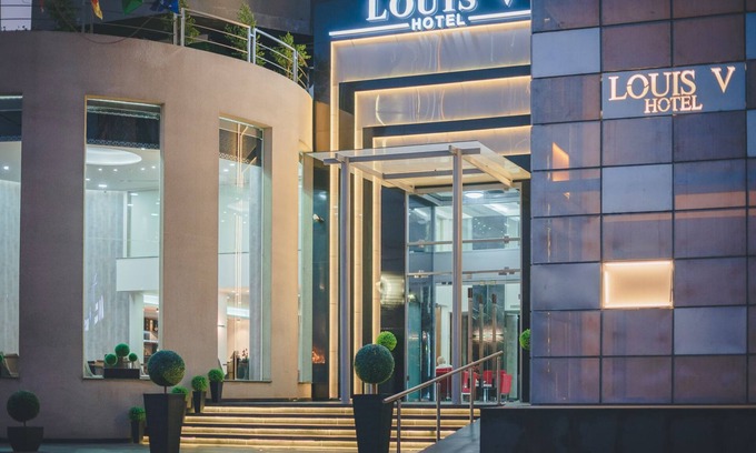 Dbayeh Hotel | Louis V Hotel Beirut