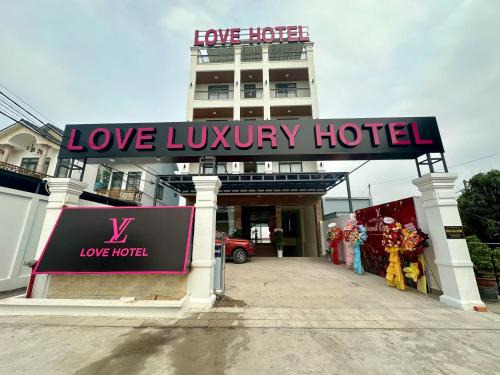 District 12 Hotel | Love Luxury Hotel Vườn Lài