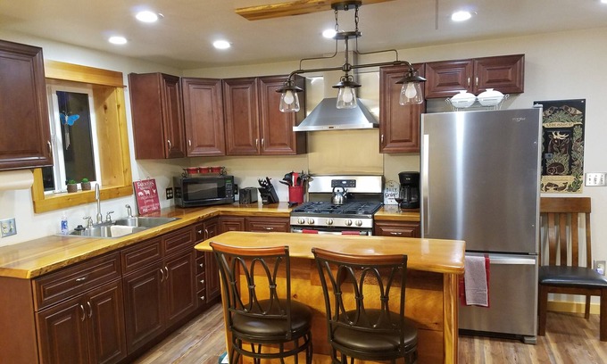 Coffman Cove House | LOVE SHACK CABIN RENTAL. Located in Coffman Cove on Prince of Wales Island.