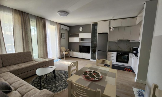 Ishem Apartment | Lovely 1-Bedroom Apartment at San Pietro Beach Front Resort