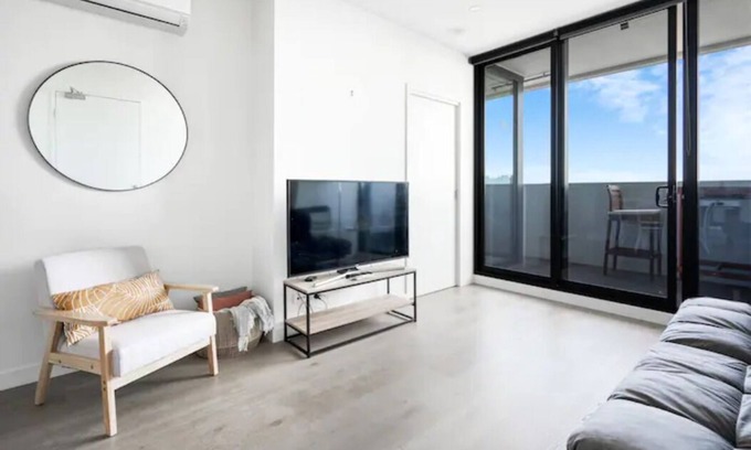 South Melbourne Apartment | Lovely 2BR apt at South Melbourne w beach view