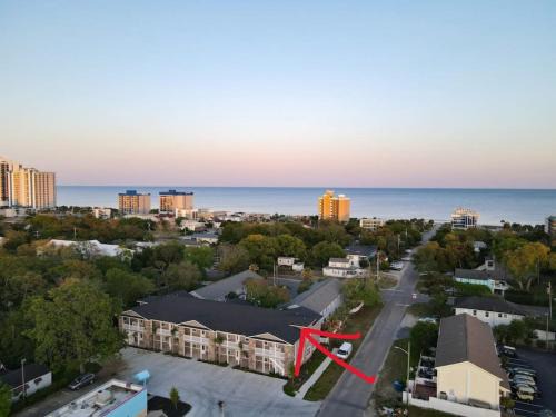 Myrtle Beach Apartment | Lovely 4BR King Beds Steps To Beach And Pier H