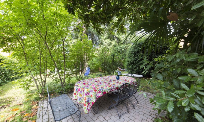 Maccagno Apartment | lovely accommodation with garden, beautiful outlook