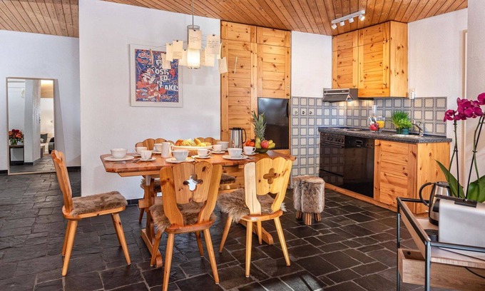 Lenzerheide Apartment | Lovely apartment for 4 guests with TV and balcony