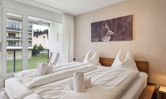 Lenzerheide Apartment | Lovely apartment for 4 people with WIFI, TV and balcony