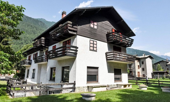 Cepina Apartment | Lovely apartment for 3 people with WIFI, TV, terrace and pets allowed