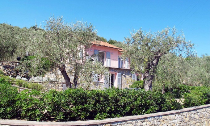 Imperia Apartment | Lovely apartment for 3 people with WIFI, TV and terrace