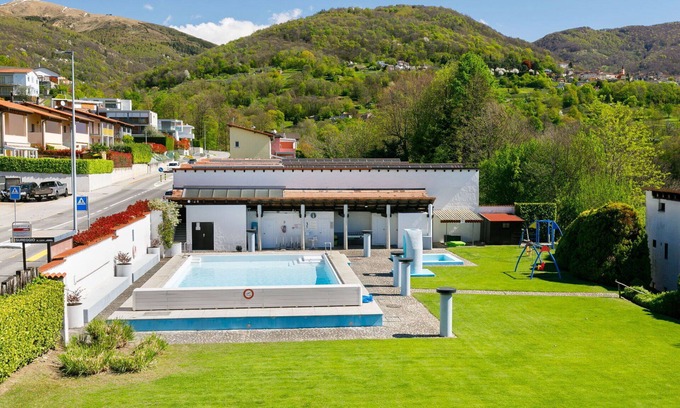 Sonvico Apartment | Lovely apartment for 5 guests with WIFI, pool, TV, patio, pets allowed and panoramic view