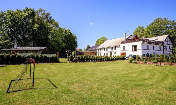 Arnoltice Apartment | Lovely apartment for 4 guests with WIFI, TV and terrace