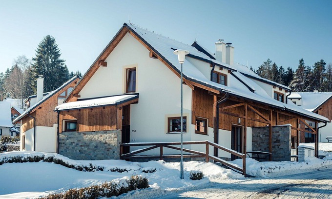 Lipno nad Vltavou House | Lovely apartment in villa for 5 people with WIFI, TV, terrace and pets allowed