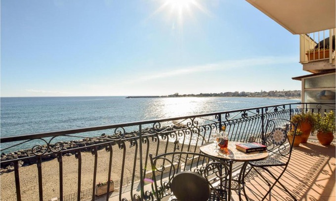 Giardini Naxos Apartment | Lovely Apartment In Giardini Naxos