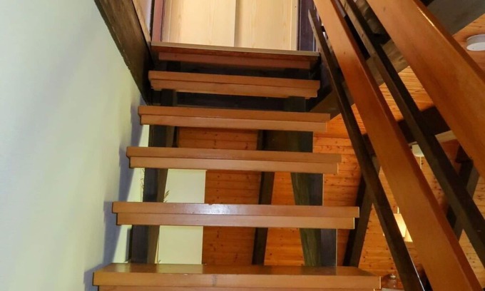 Machtlos House | Lovely apartment in villa for 5 people with pool, TV, terrace and pets allowed