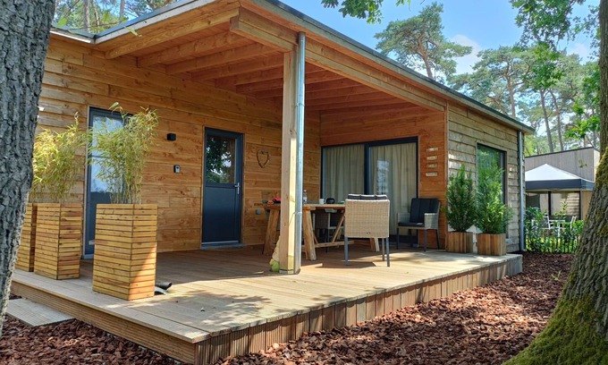 Bocholt Ski Chalet | Lovely chalet in a park with many facilities