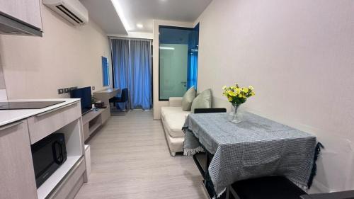 Khlong Toei Apartment | Lovely Condo-BTS Thong Lo 5mins