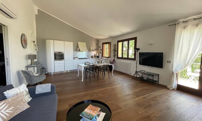 Sirolo Apartment | Lovely designer apartment