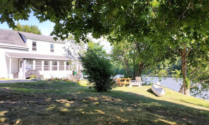 Fairfield Cottage | Lovely Historic Waterfront Home on Kennebec River, by Month, or weeks in Summer