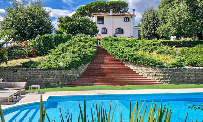 Lake Bracciano House | Lovely home in Poggio delle Ginestre