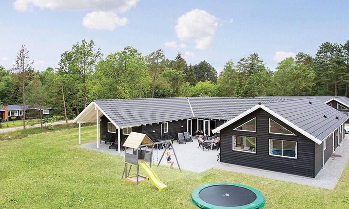 Frederiksvaerk House | Lovely home in Frederiksværk with sauna